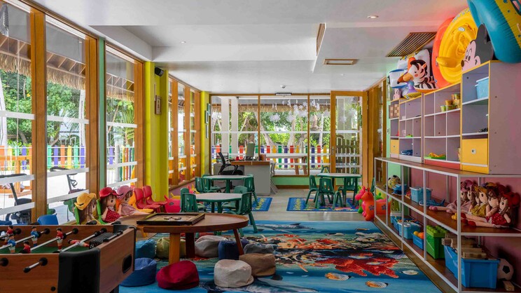 Emerald Faarufushi Resort & Spa